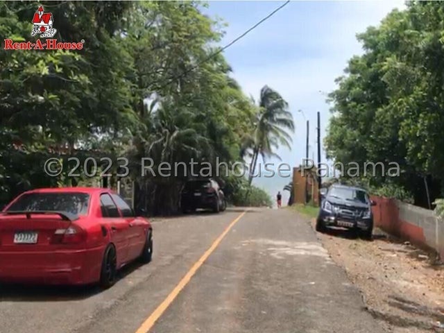 Lot for Sale in Las Tablas – Ideal for Your Beach House